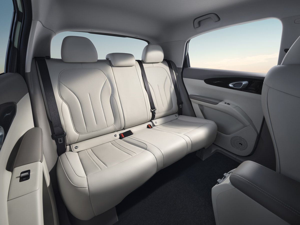 Rear seats