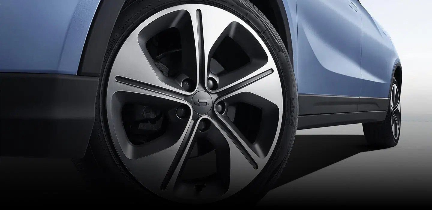 Alloy wheels